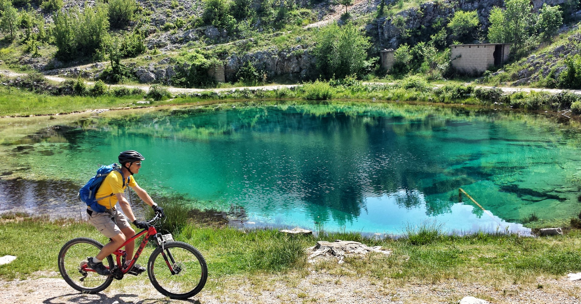Amazing Cetina river source can be reached by mountain bike as well